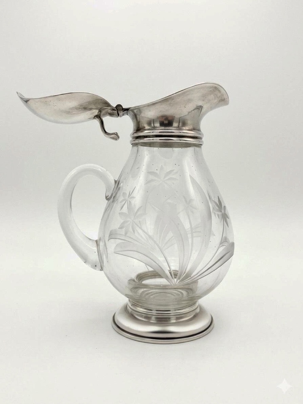Antique 1900 Frank M. Whiting Sterling Silver & Etched Crystal Syrup Pitcher - Picture 3 of 10
